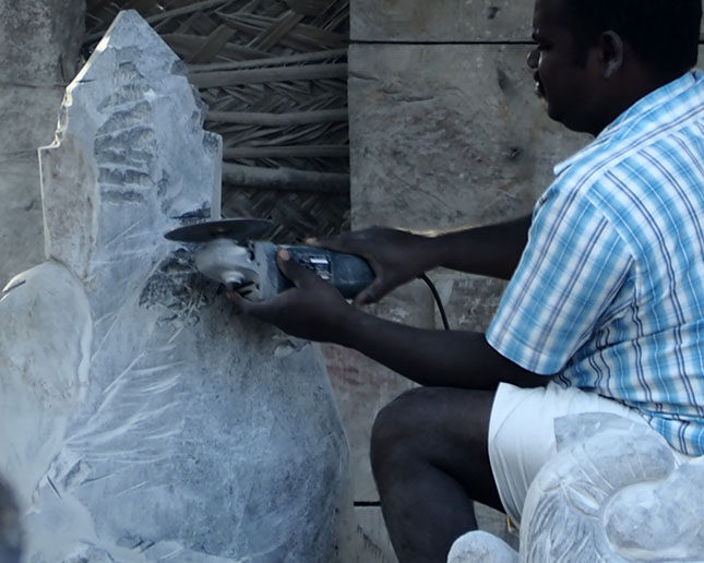 Art photography: Italo Giardina:V.T.M Sriman sculpture ( specialist in  Buddhist iconographical works)