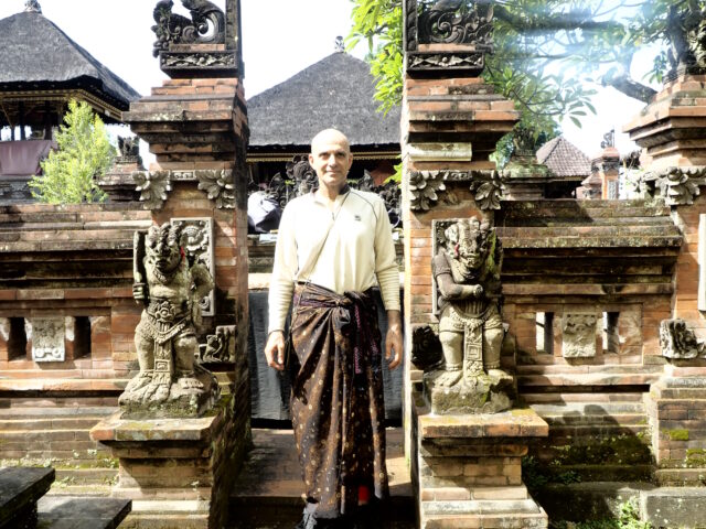 Encountering Religion in Java.